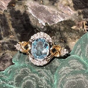 Pale Blue Sapphire Ring 7